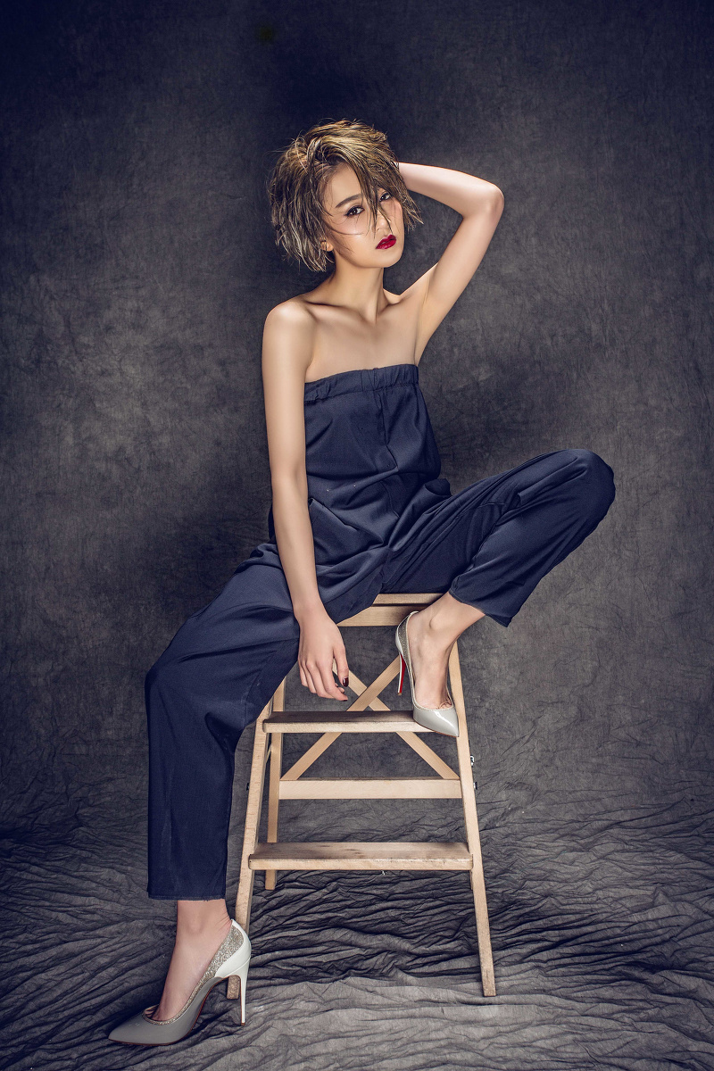 演员翟星月 - 摄影师罗玮 - 图虫