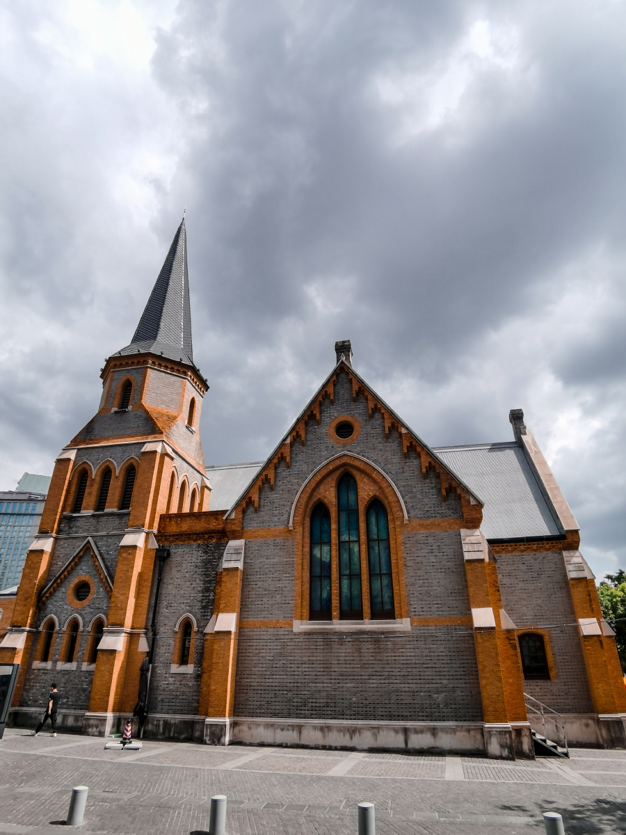 《新天安堂》—————新天安堂建成于1886年,当年是上海一座著名的