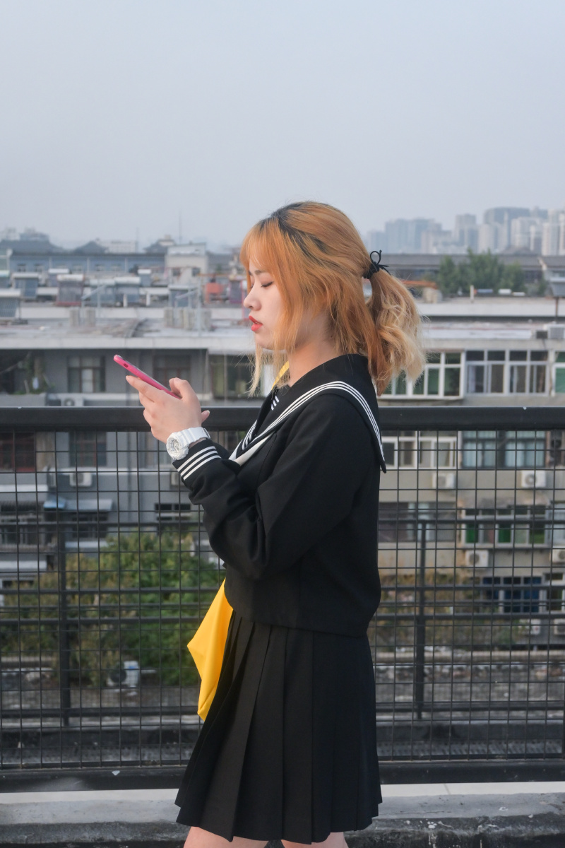 jk小姐姐的侧颜真的爱了