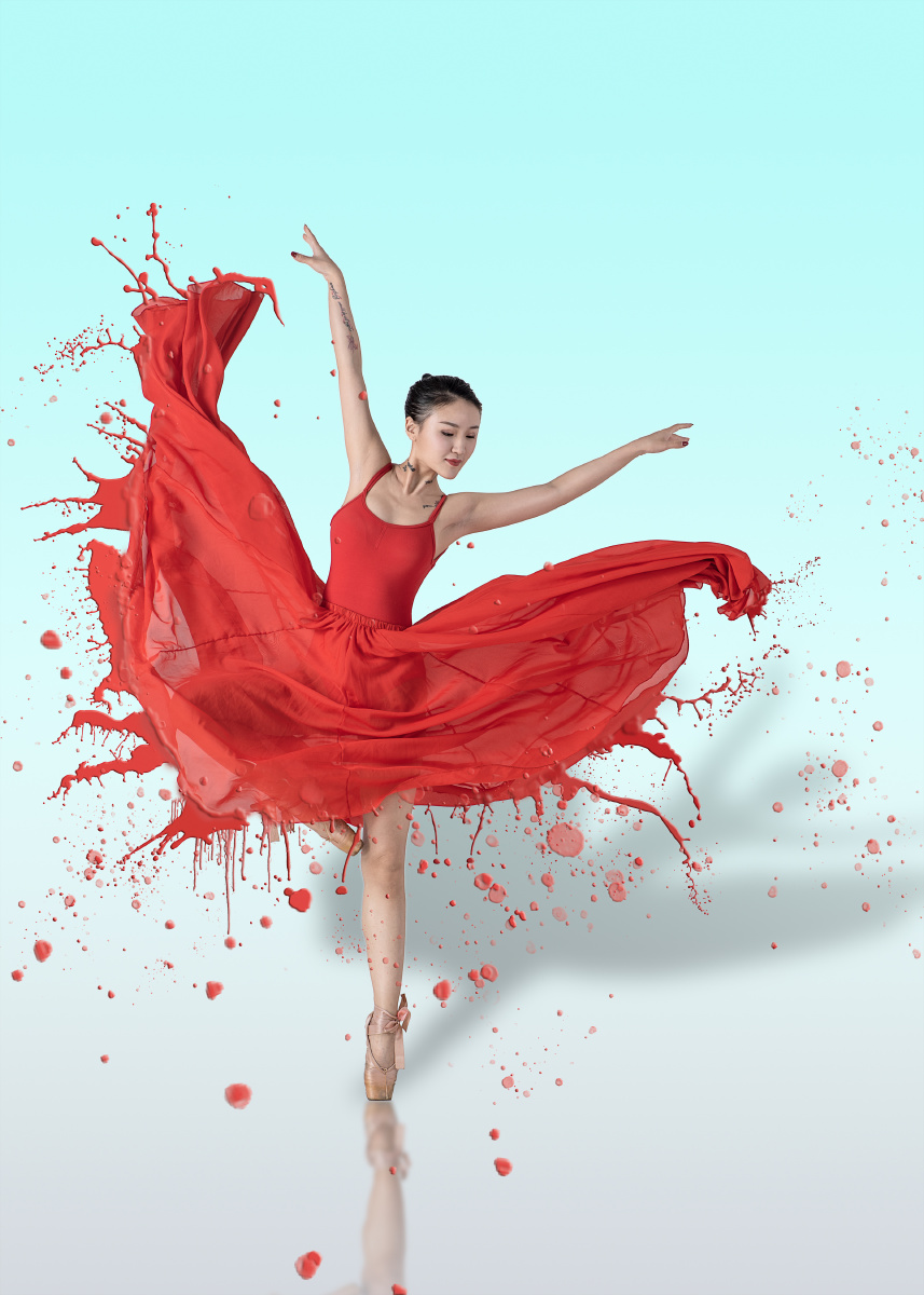 飞溅的红舞裙