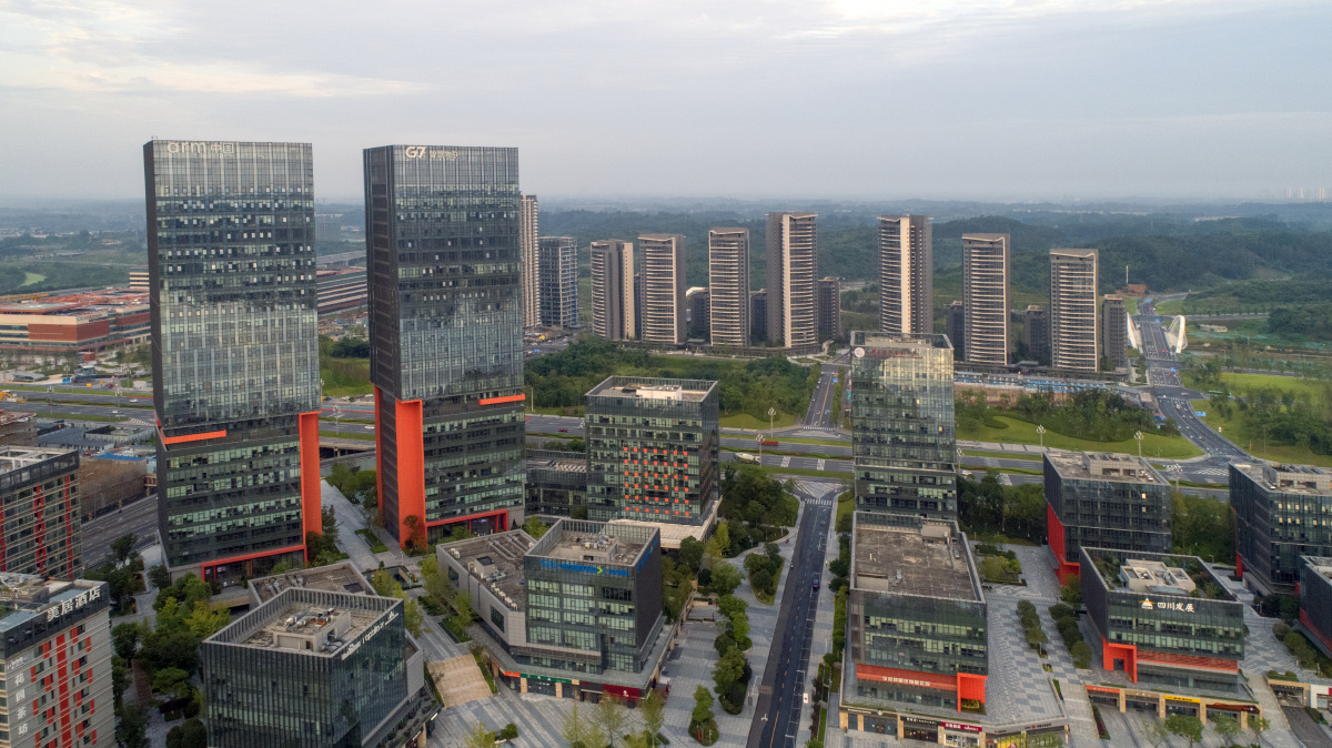 成都天府新区兴隆湖畔