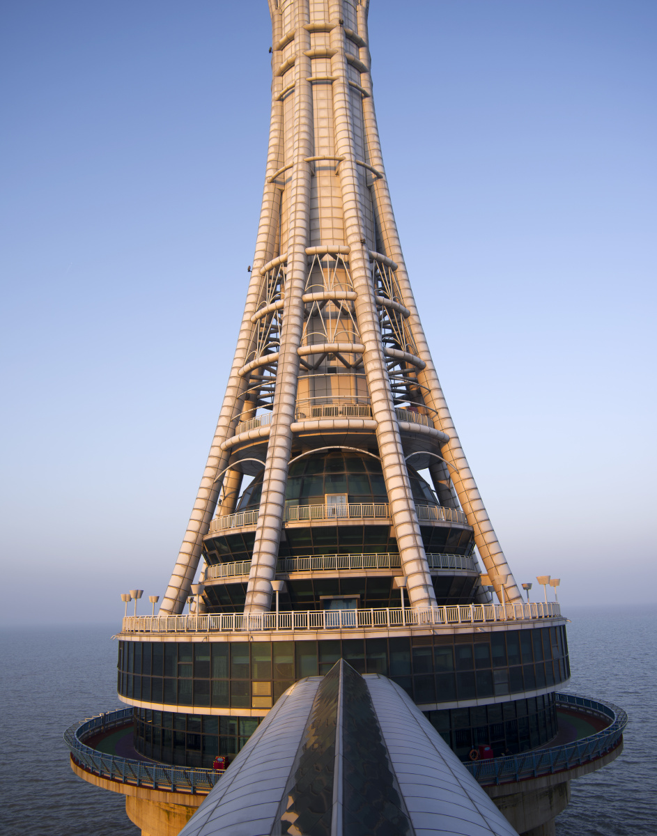 杭州湾的珍珠塔