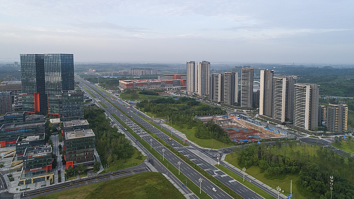 成都天府新区兴隆湖畔