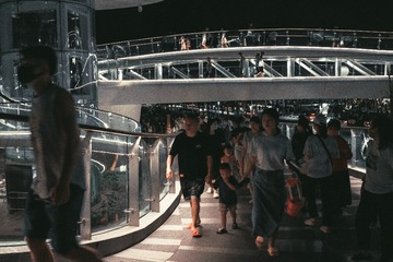 899676