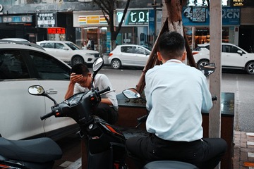 2606735