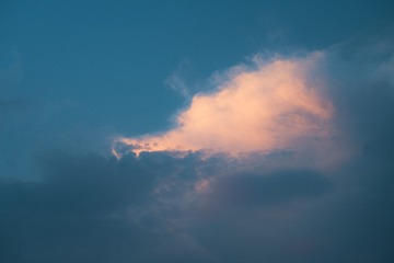 75C4C7D9-1550-47D8-9E5B-AD6FAB11E12A/L0/001