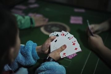 1000994435