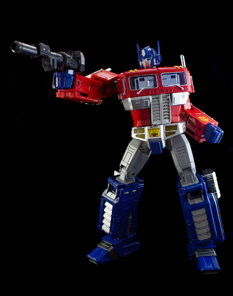 擎天柱 - 皮皮破 - 图虫