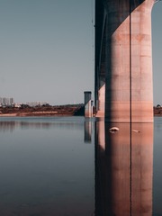 702