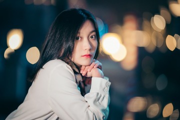 58004