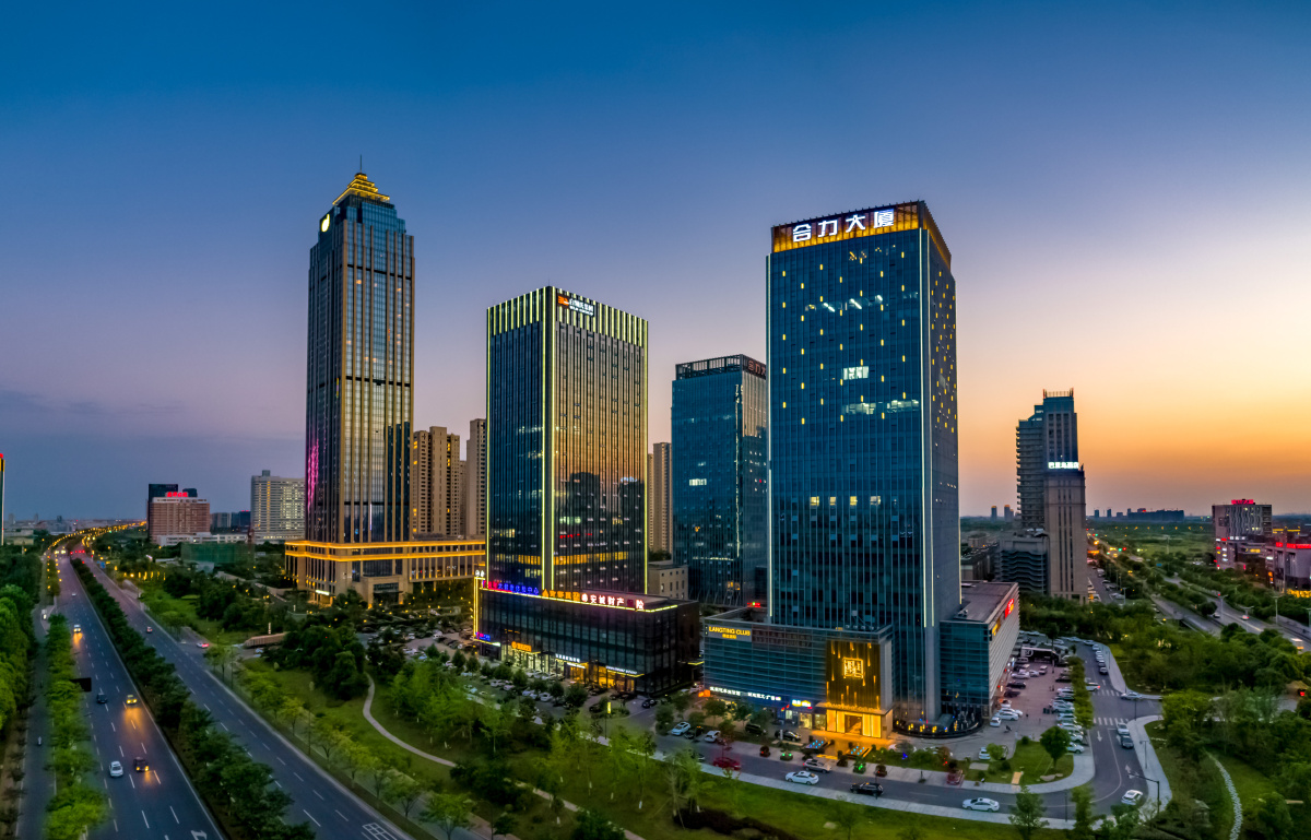 浙江海宁合立大厦开元名都海宁农商银行白天夜晚航拍