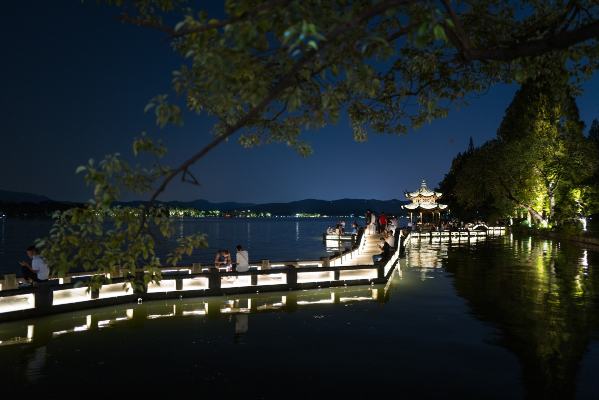 西湖夜色