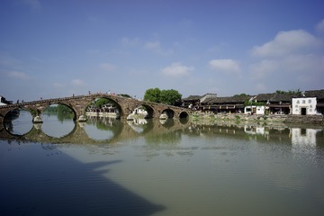 F85D5400-FD8B-4895-93C6-092119346756/L0/001