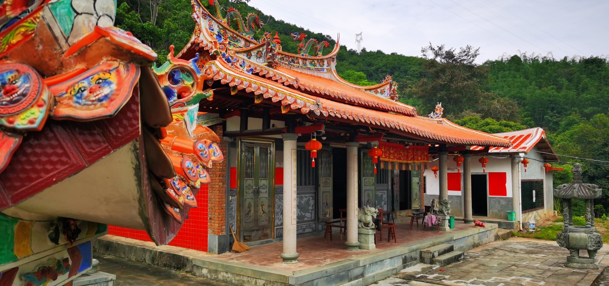 瑞峯岩永春县石鼓镇半岭村