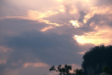 1521027