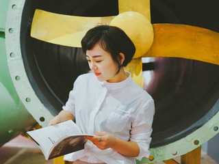 001