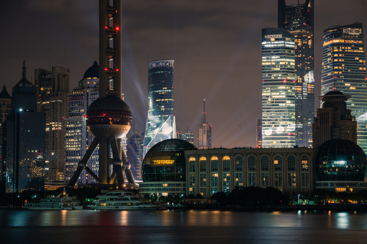 凌晨两点的外滩还是那么迷人