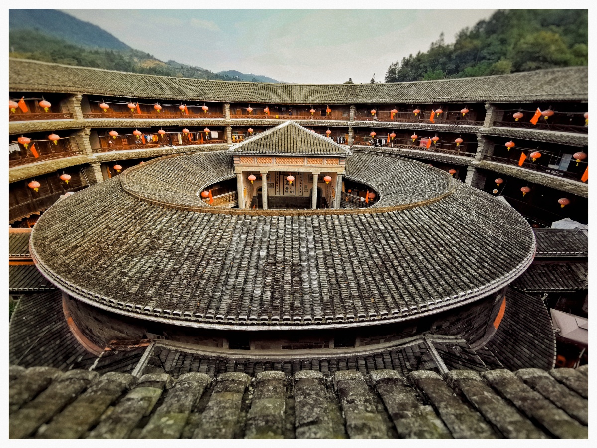 永定土楼之土楼王子振成楼东方建筑明珠最富丽堂皇的圆楼