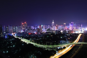 美丽的夜明珠
