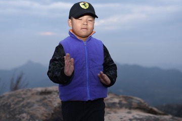 001