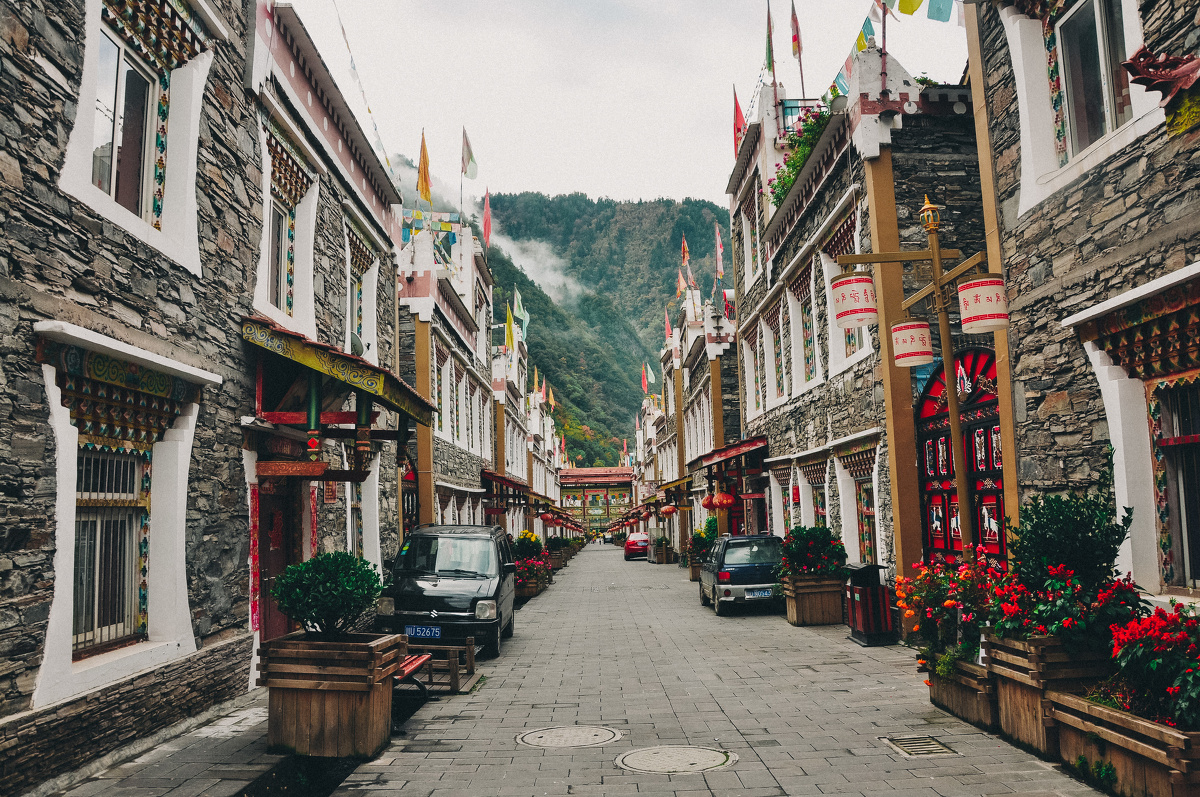 雪山红叶,另面古尔沟