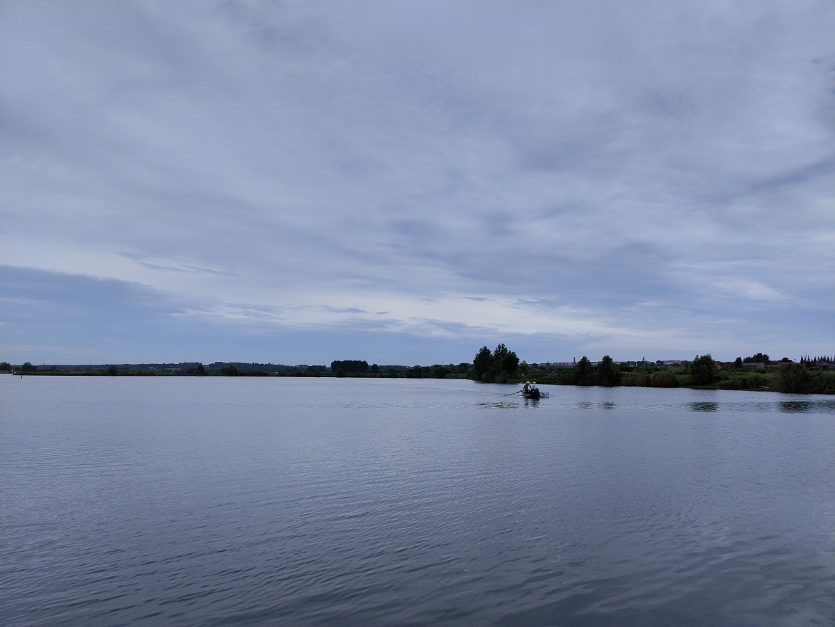 澄湖之上手机片