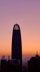 1405543