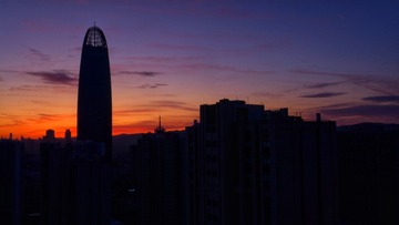 1405584