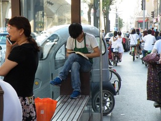 2016-07-12-18.18.23红尘闹市一清新