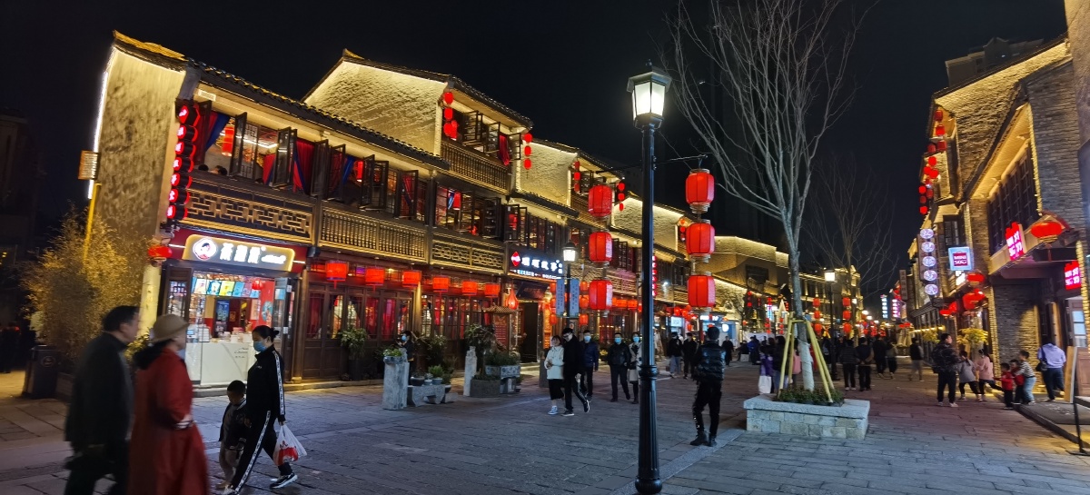 公园路夜景,(拍摄温州市鹿城区公园路) - 手机摄影爱好者黄老三