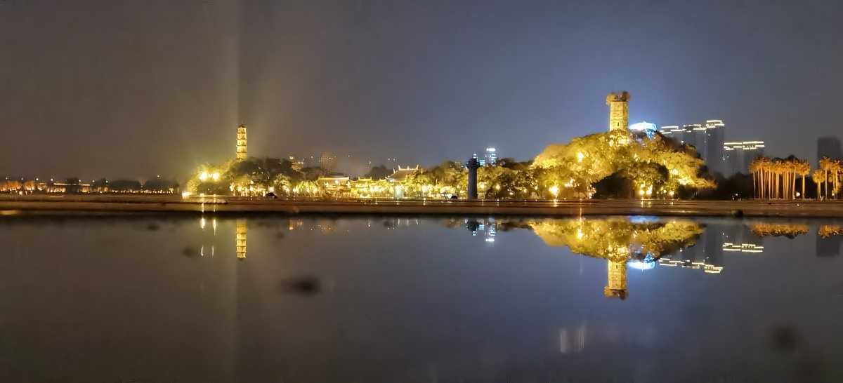 江心屿夜景拍摄于温州市鹿城区望江路