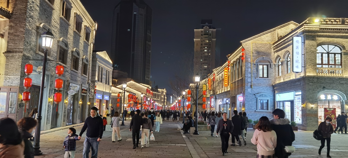 公园路夜景拍摄温州市鹿城区公园路