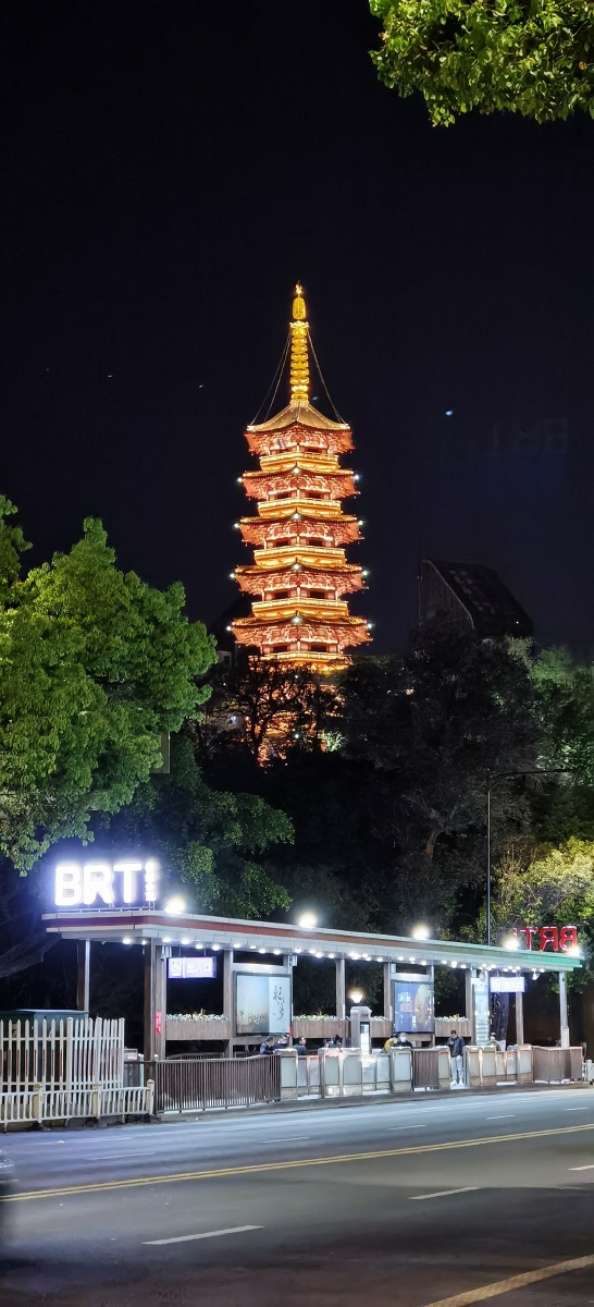 净光塔好大可以上顶拍摄温州市鹿城区松台山