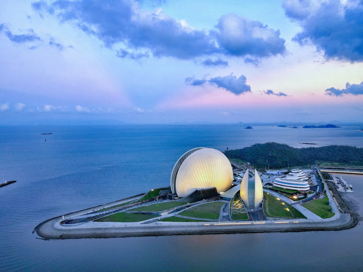 日月贝之珠海大剧院