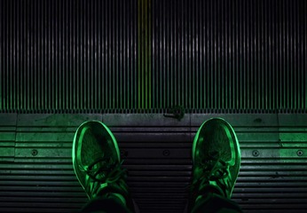 001