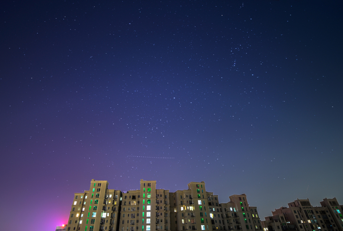 那就在阳台上看看星星吧.