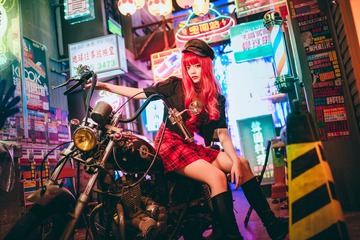 001
