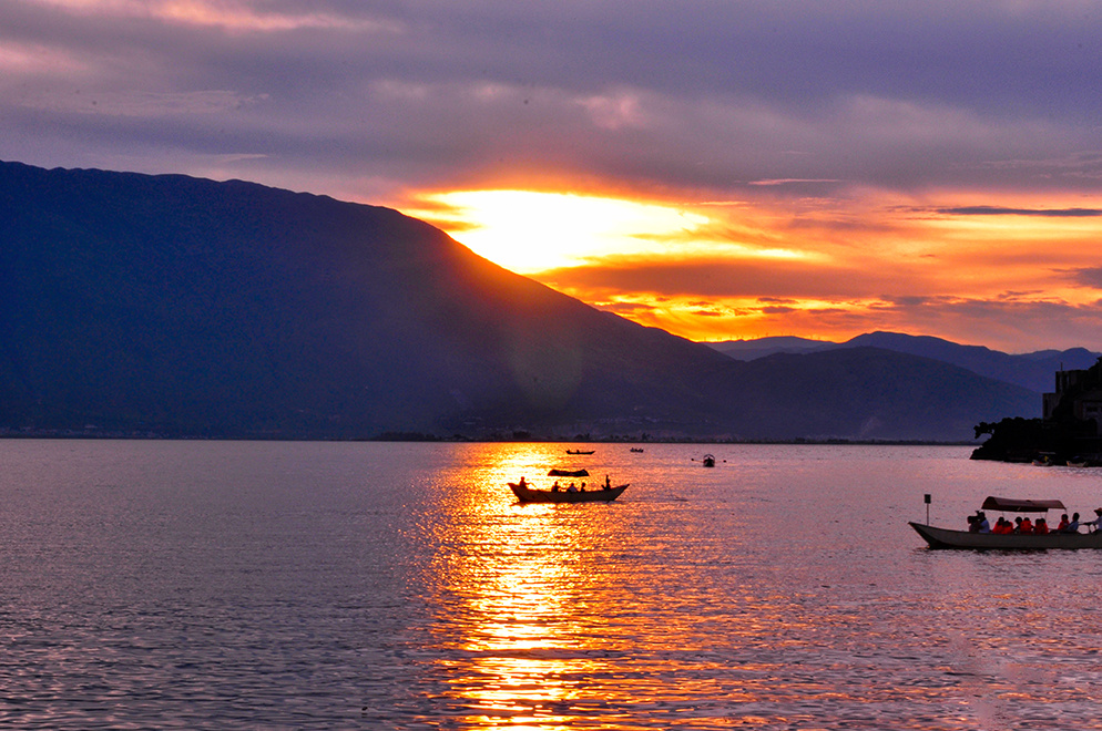 洱海日落