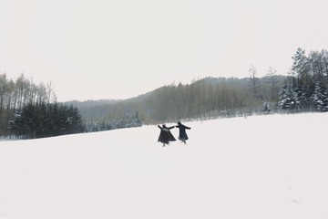001