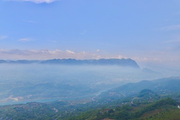 8DDE7131-B726-4B89-961A-31F030592AB7