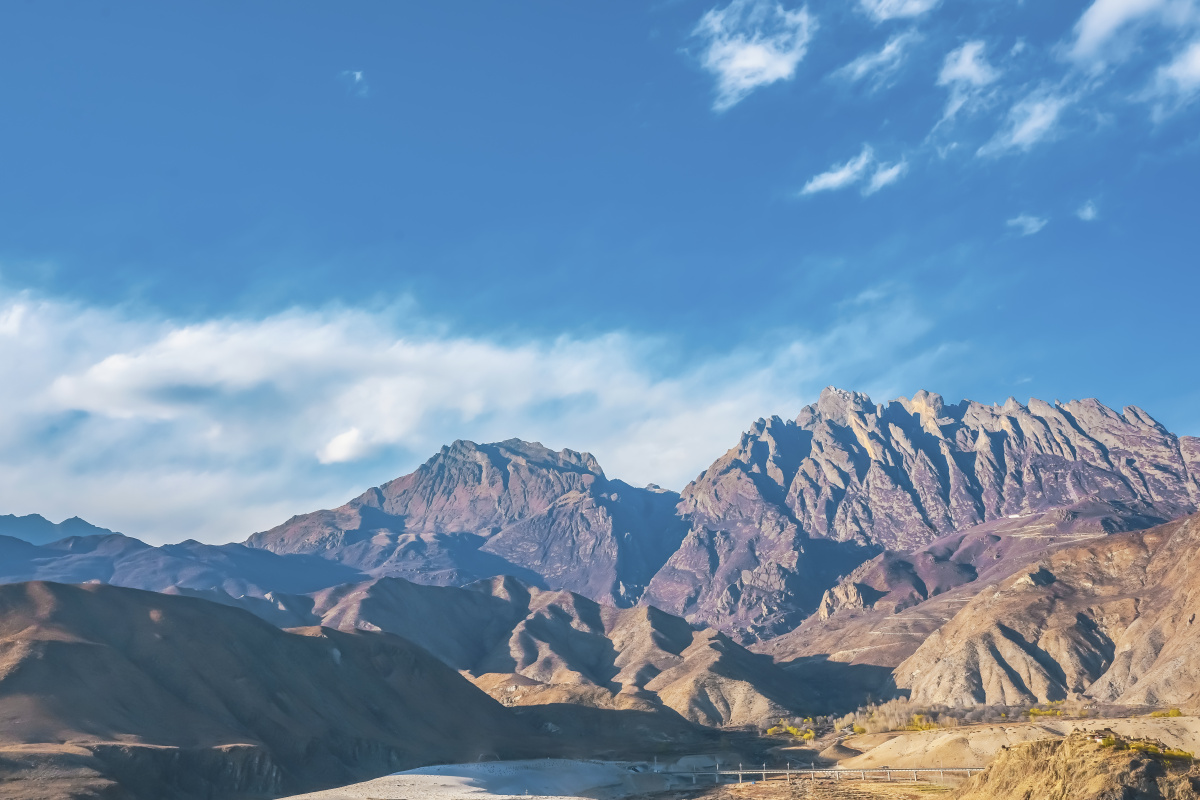 风景在路上--达拉岗布神山 西藏风光 加查风景 - 晓憩枫林 - 图虫