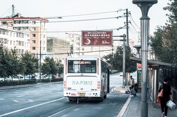 739459