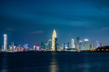 3657