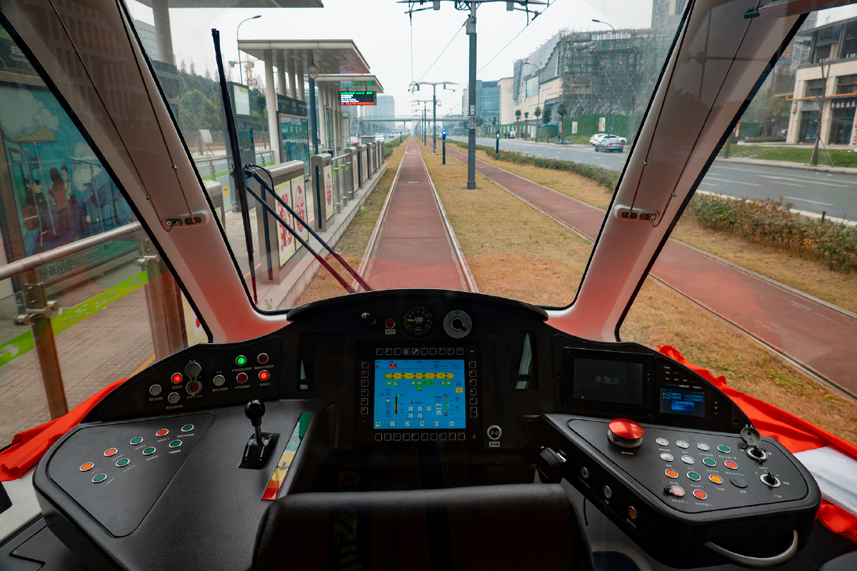 驾驶室的样貌