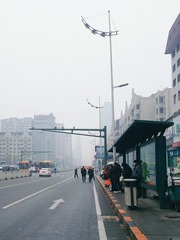 870772