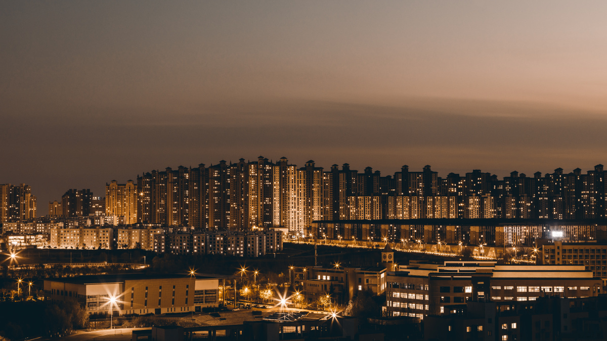 城市夜景,山里落日.