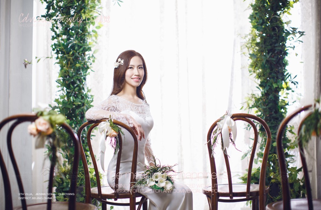 主题:清新日记-花园婚礼<br />
摄影:CD视觉婚纱摄影<br />
官网:<a href="http://www.cdshijue.com" target="_blank" rel="nofollow">www.cdshijue.com</a><br />
微信:cdshijue