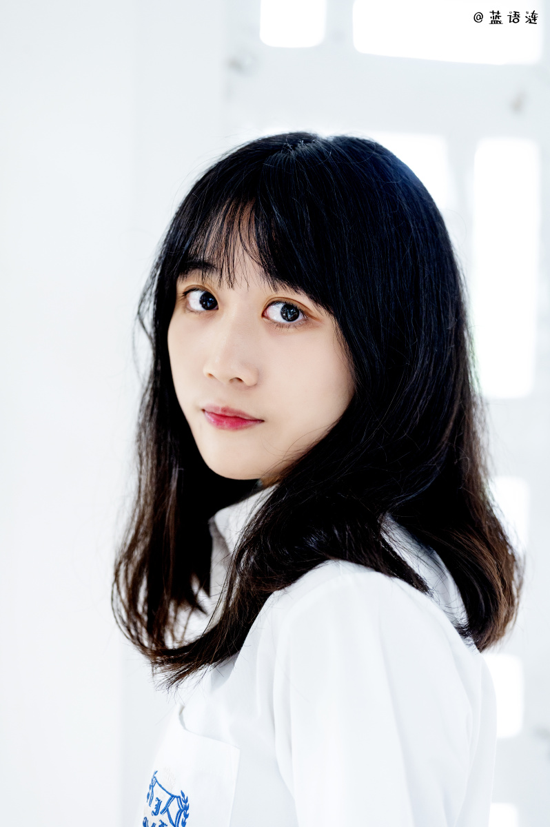 温柔眼神摄影蓝语涟出境洋