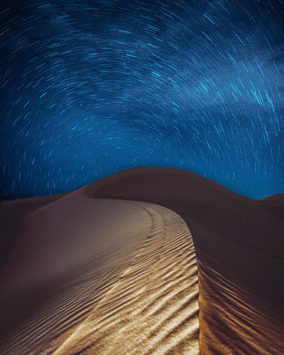 星空下的腾格里沙漠