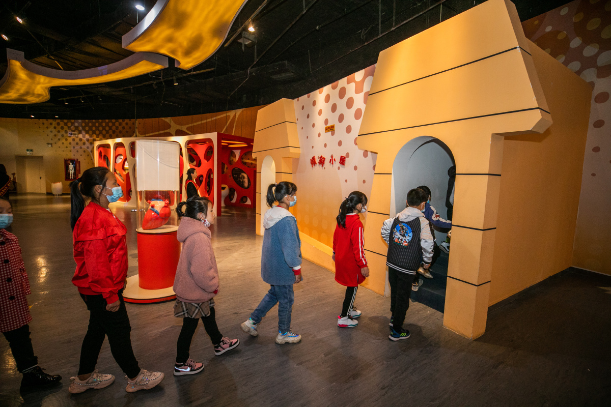 贵州毕节:科技馆里"读"家乡